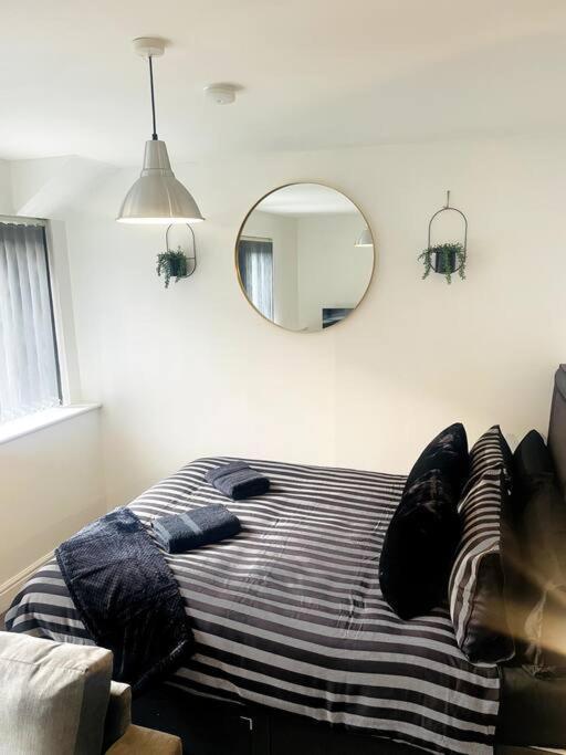 #215 1 Bed Serviced Apartment Derby Exteriér fotografie